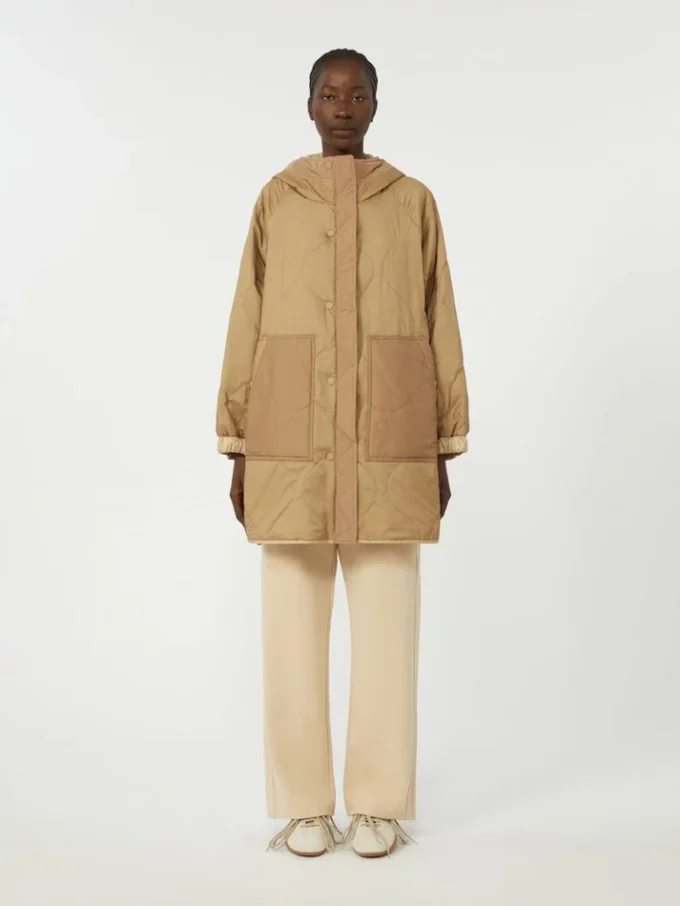 Wendbarer, wattierter Parka aus wasserabweisendem Canvas, beige Wendbarer, wattierter Parka aus wasserabweisendem Canvas, beige
