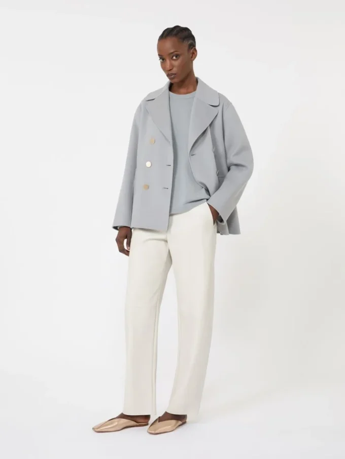 Woll- und Kaschmirpullover in Boxy-Passform, hellblau Woll- und Kaschmirpullover in Boxy-Passform, hellblau