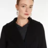 Wollmantel mit Drapierung, schwarz Wollmantel mit Drapierung, schwarz