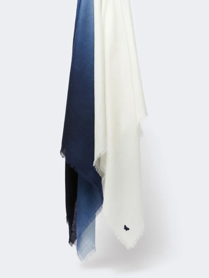 Wollschal mit Farbverlauf, mitternachtsblau Wollschal mit Farbverlauf, mitternachtsblau
