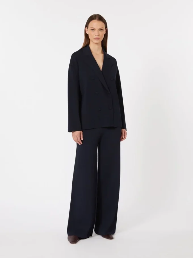 Zweireihige Jacke aus Viskose-Crêpe, ultramarinblau Zweireihige Jacke aus Viskose-Crêpe, ultramarinblau