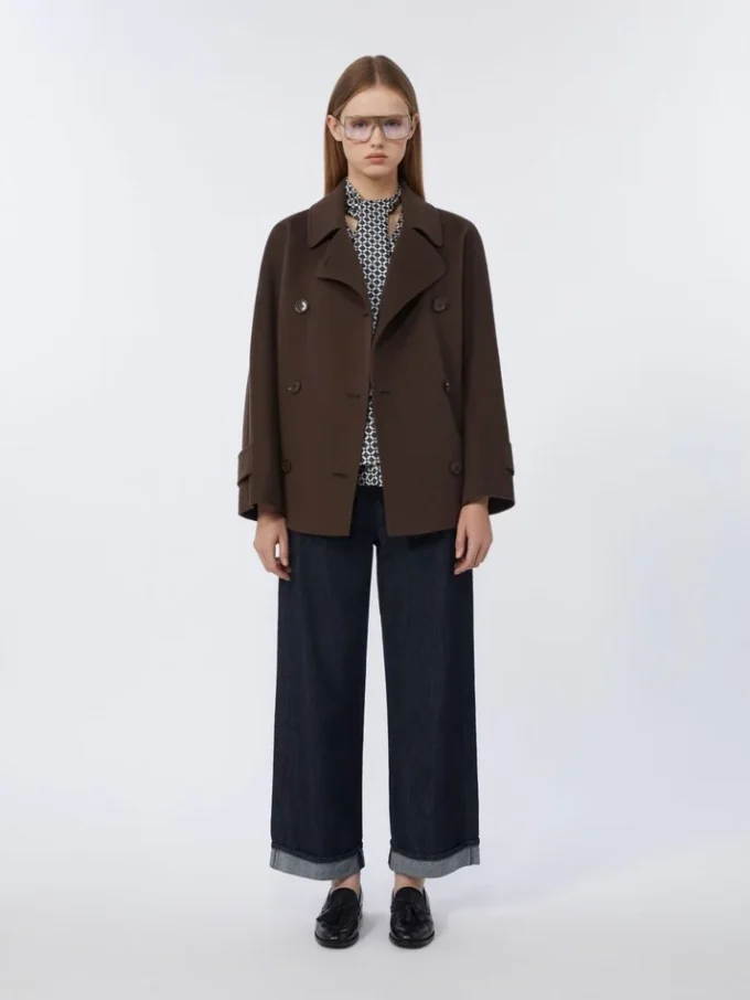 Zweireihiger, kurzer Mantel aus Pure Wool, schokoladenbraun Zweireihiger, kurzer Mantel aus Pure Wool, schokoladenbraun