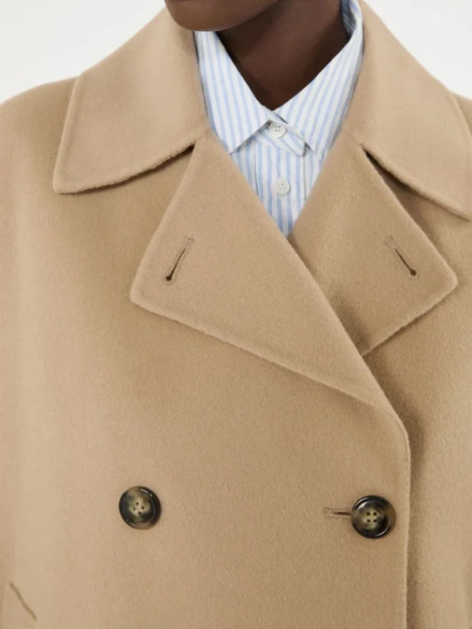 Zweireihiger Peacoat aus Wollmischung, kamelfarben Zweireihiger Peacoat aus Wollmischung, kamelfarben